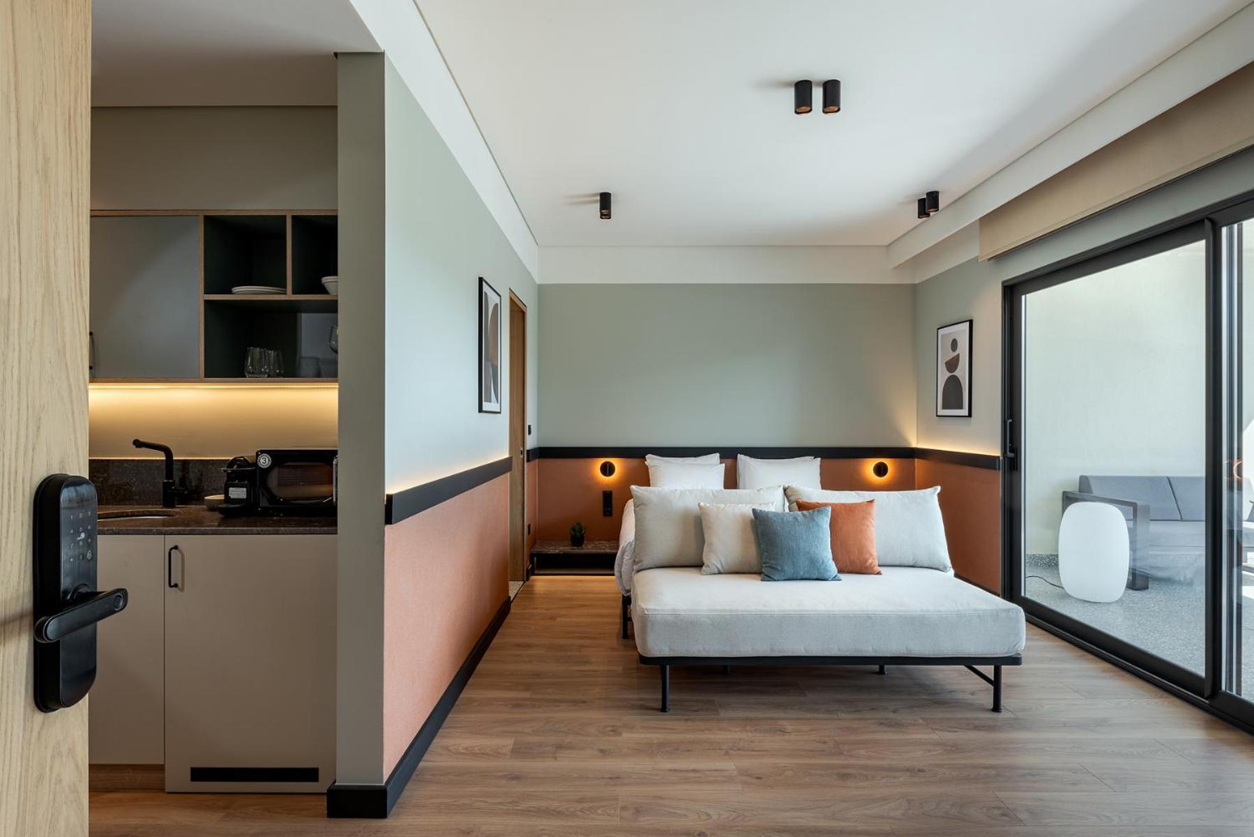 Thirtynine Urban Stay Thessaloniki Exterior photo
